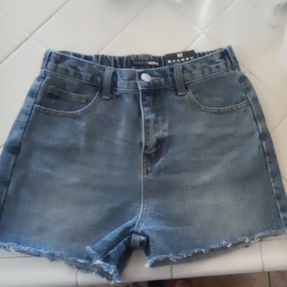 High rise Short